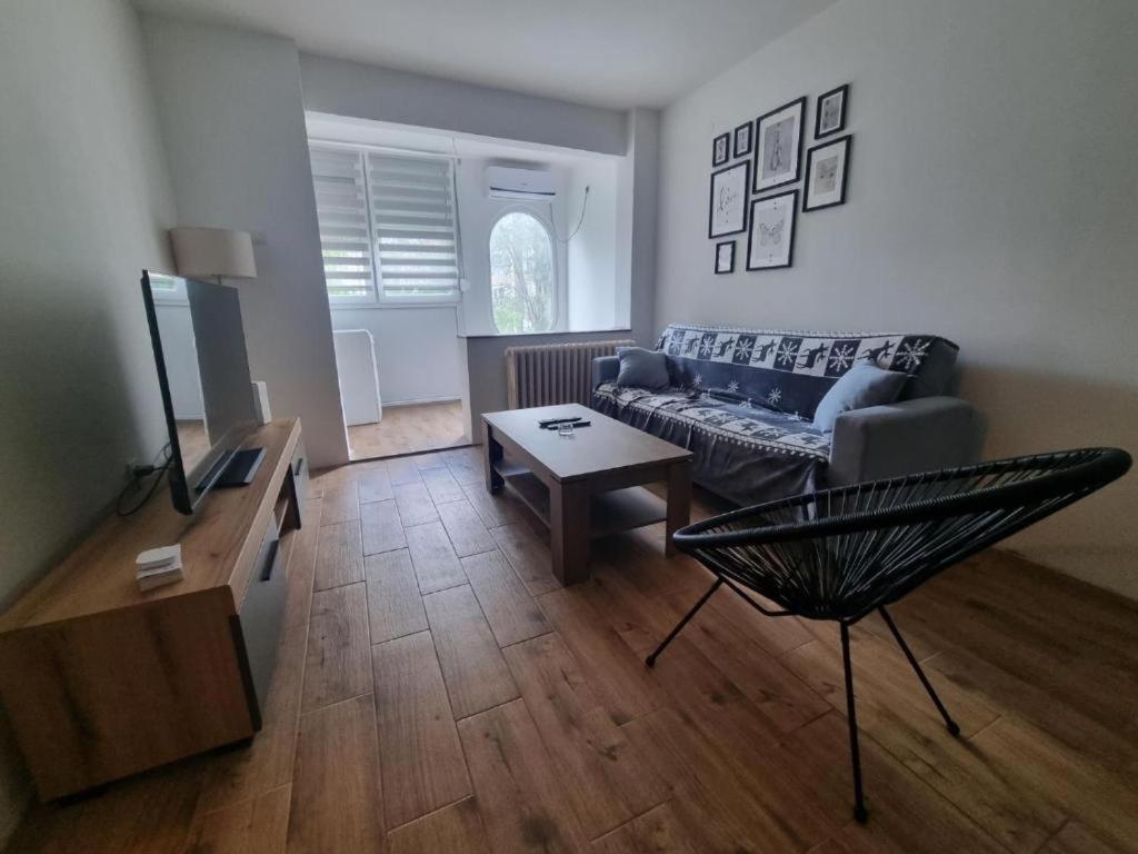 Apartman Ann II Pančevo Exterior foto